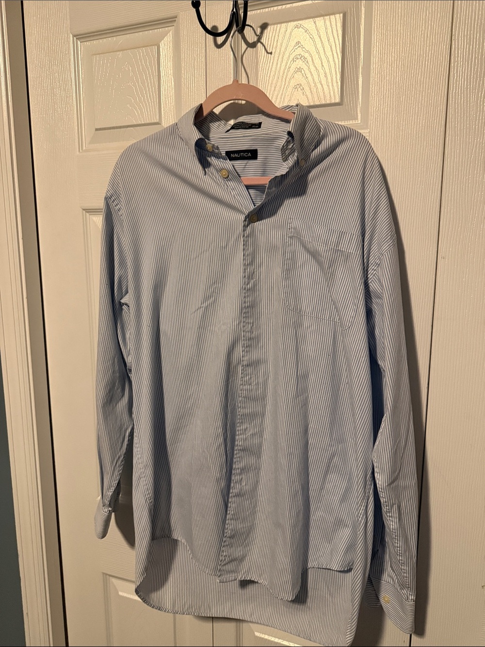 Nautica Men’s Blue Thin-Stripe Button-Down Shirt